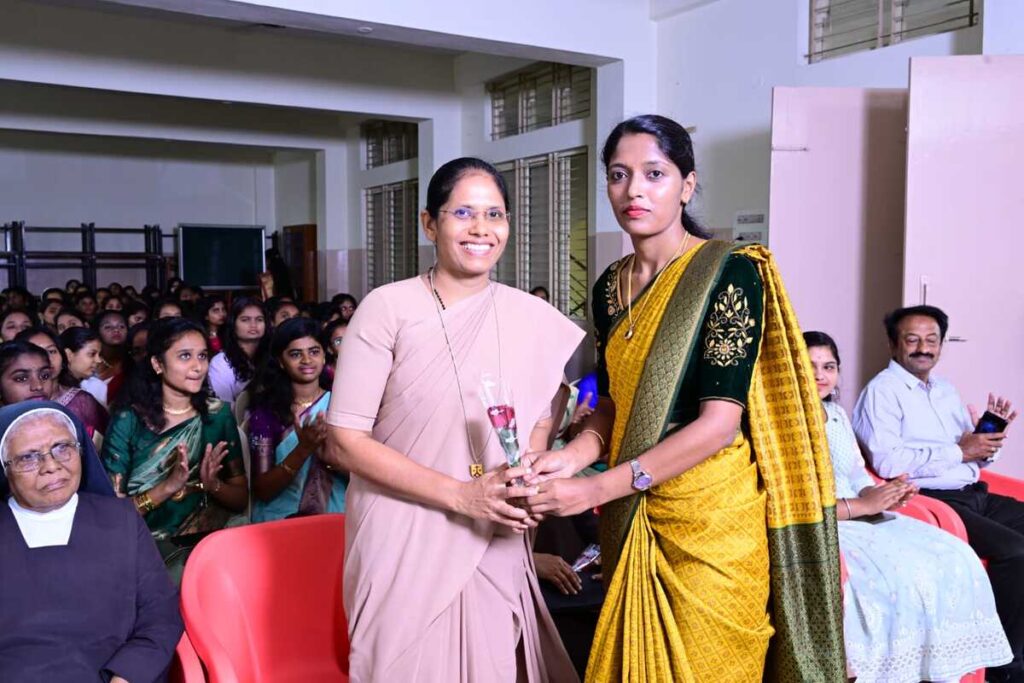 Carmel PU College